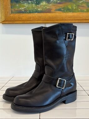 Chippewa Original Engineer Boots
Black Womens 6.5